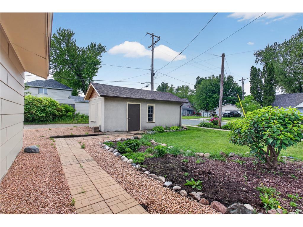 202 E Alden Street Arlington MN 55307 7086301 image36