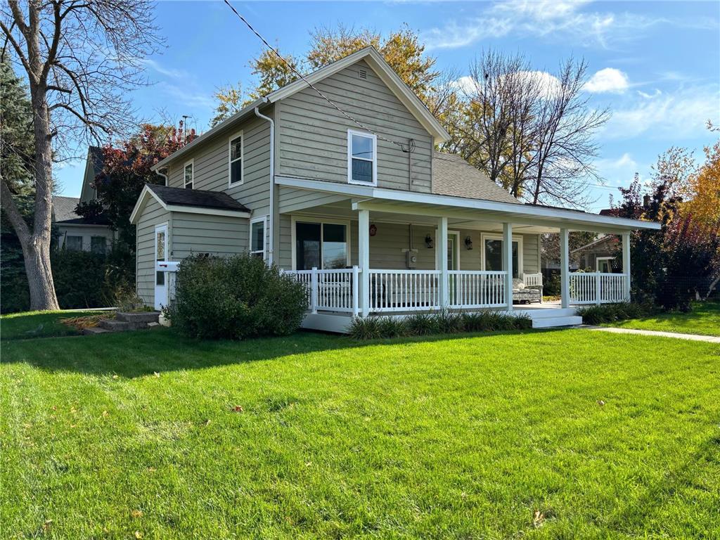 202 Elm Avenue SE Montgomery MN 56069 6449675 image1