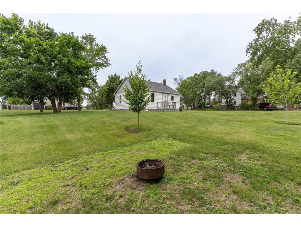 202 Lake Avenue S Ottertail MN 56571 7023447 image10