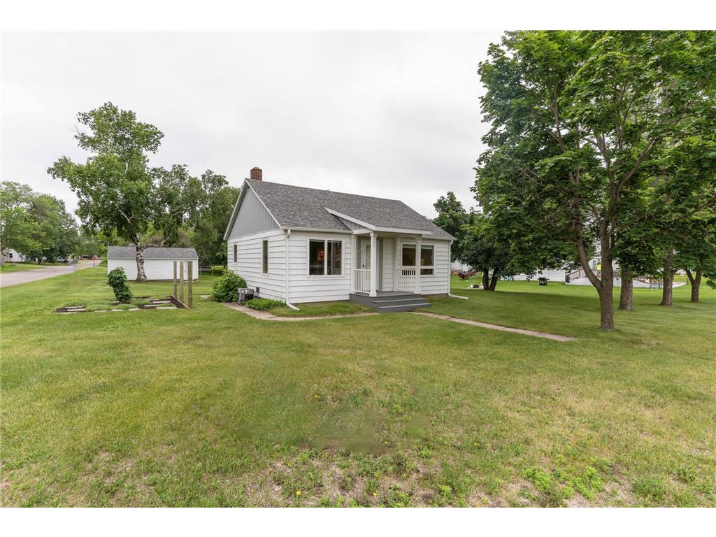 202 Lake Avenue S Ottertail MN 56571 7023447 image13