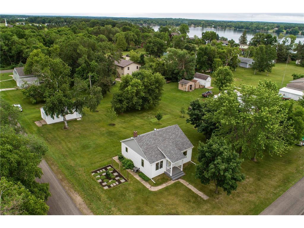 202 Lake Avenue S Ottertail MN 56571 7023447 image6