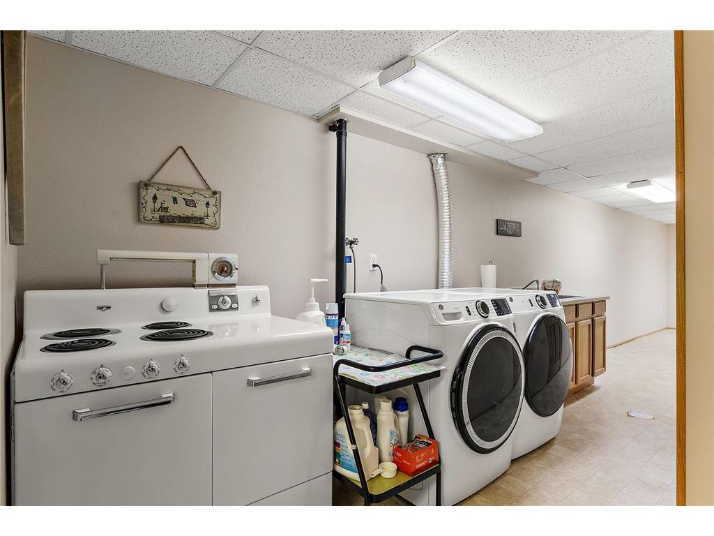 202 N 4th Street Kerkhoven MN 56252 6801628 image28