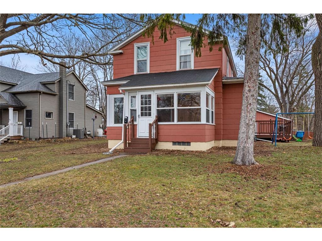 202 N 8th Street River Falls WI 54022 6512943 image1