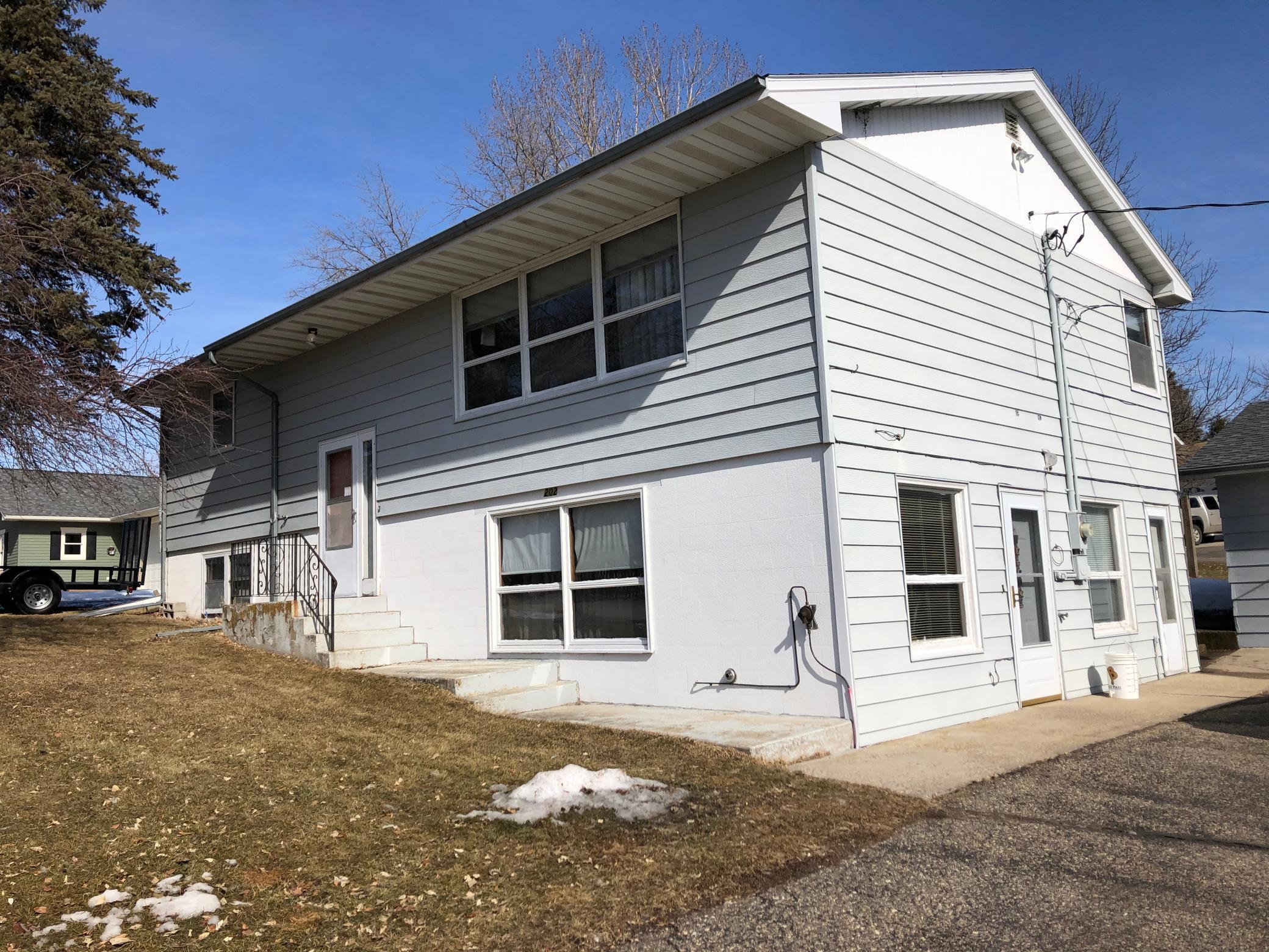 202 N Madison Avenue, Battle Lake, MN 56515 MLS 5721208 Edina Realty