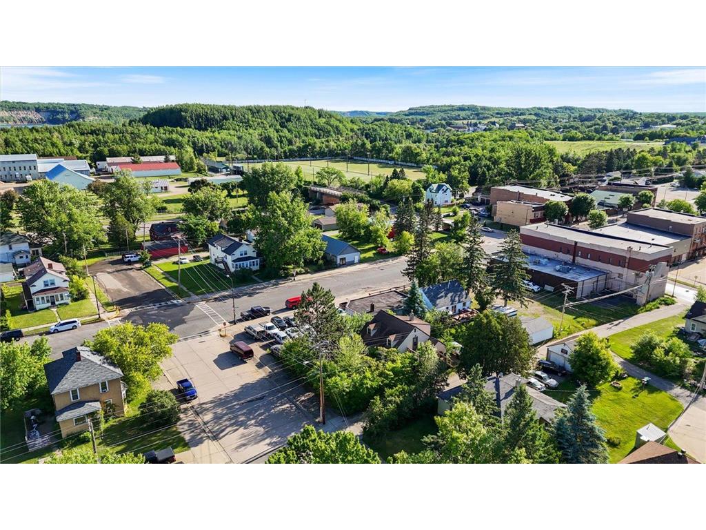 202 Olcott Avenue Coleraine MN 55722 7098768 image24