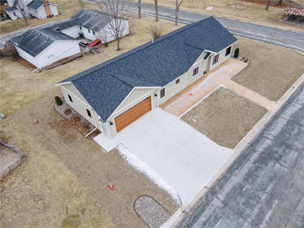202 Park Street Preston MN 55965 6652460 image1