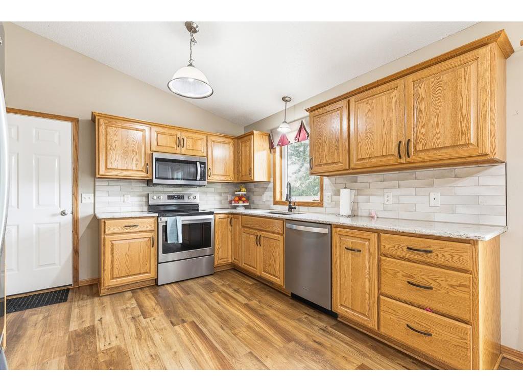 202 Rainbow Drive Marshall MN 56258 7105215 image11