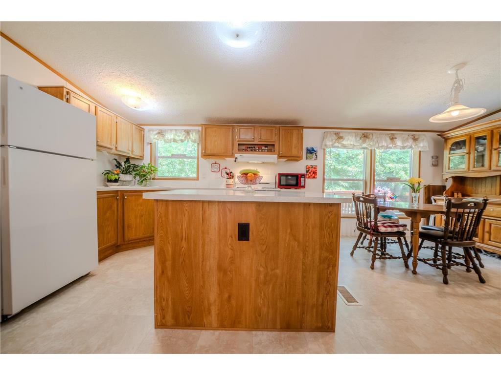 202 Riverwood Court Randall MN 56475 7102370 image15