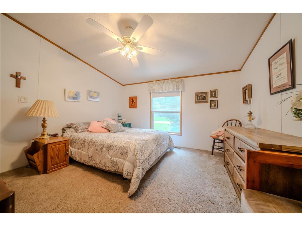 202 Riverwood Court Randall MN 56475 7102370 image24