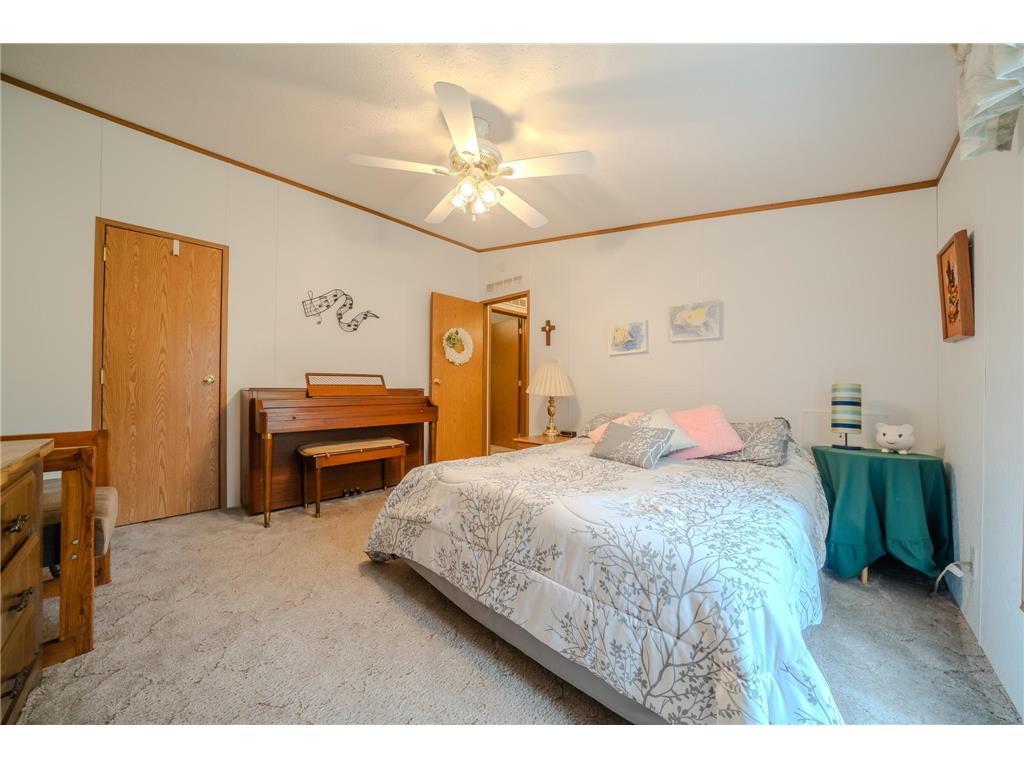 202 Riverwood Court Randall MN 56475 7102370 image25