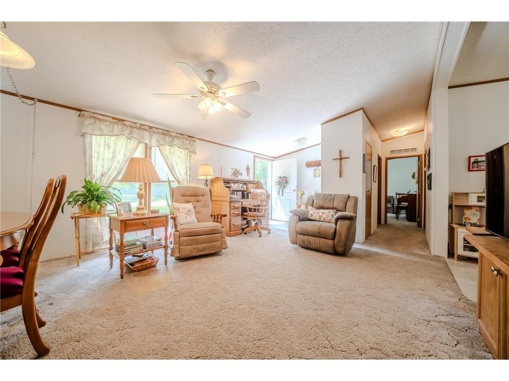 202 Riverwood Court Randall MN 56475 7102370 image5