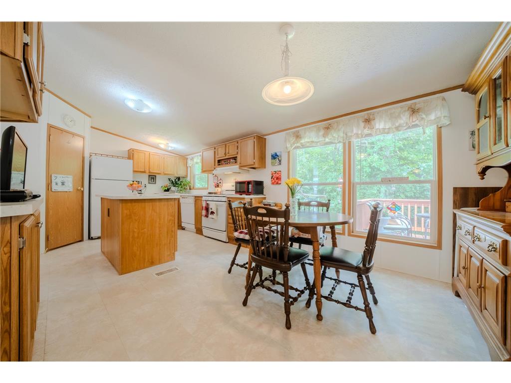 202 Riverwood Court Randall MN 56475 7102370 image8