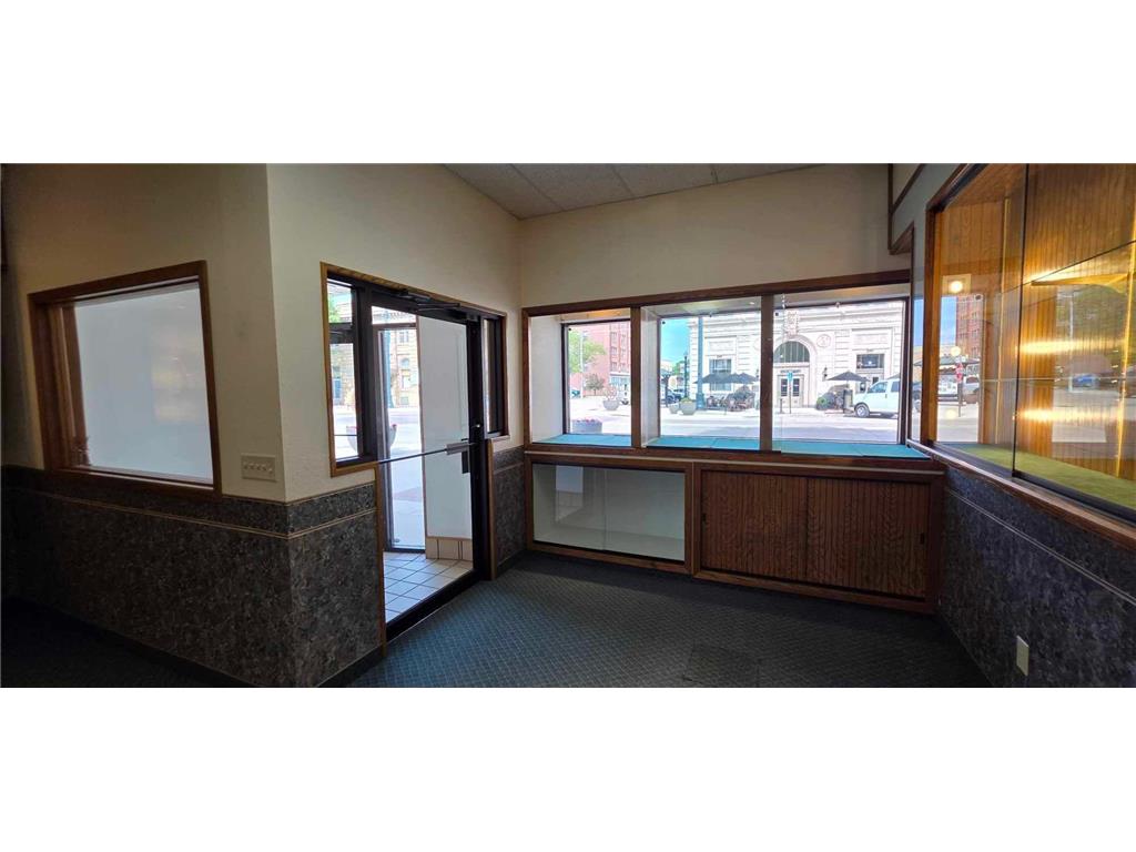 202 S Broadway Avenue Albert Lea MN 56007 6726913 image2