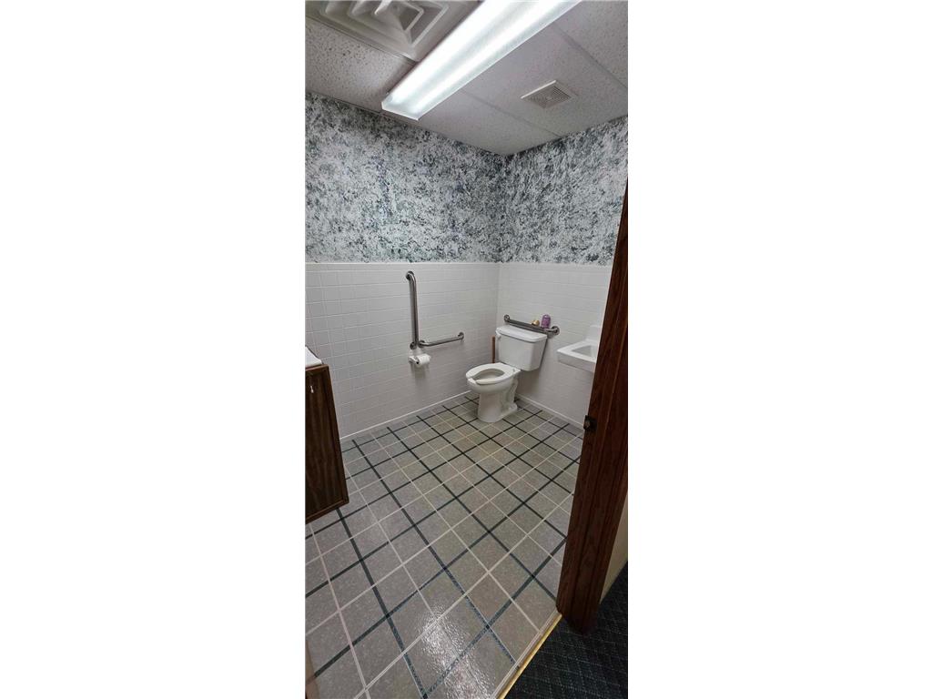 202 S Broadway Avenue Albert Lea MN 56007 6726913 image20