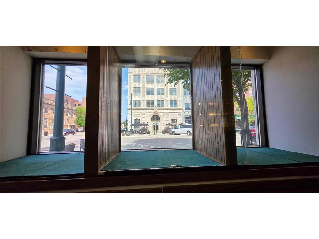 202 S Broadway Avenue Albert Lea MN 56007 6726913 image3
