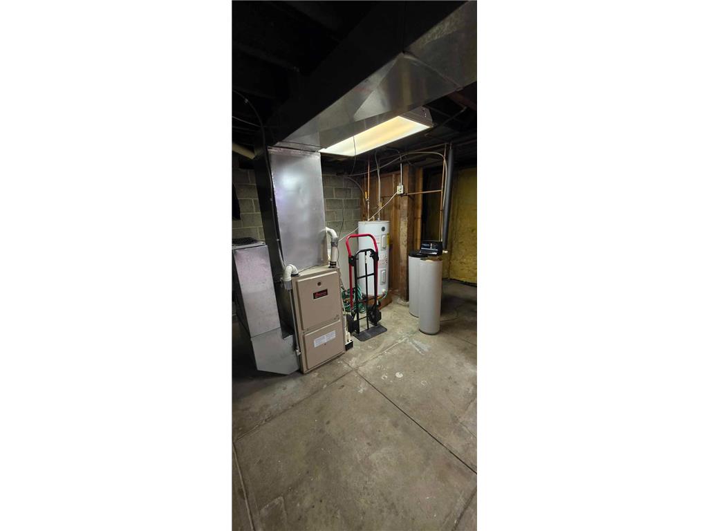 202 S Broadway Avenue Albert Lea MN 56007 6726913 image69