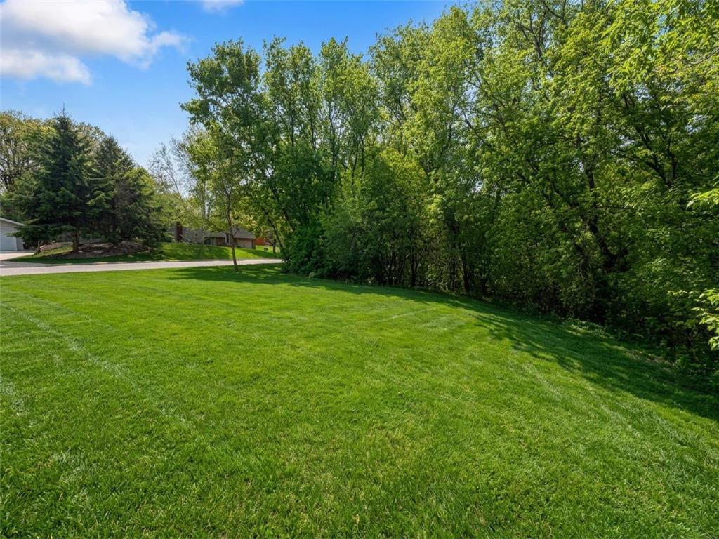 202 W Everett Avenue Fergus Falls MN 56537 7079261 image2