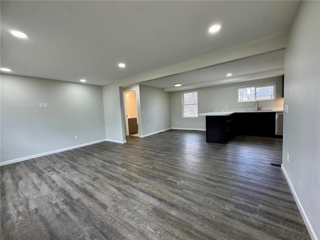 202 Washington Street SE Warroad MN 56763 7067636 image12