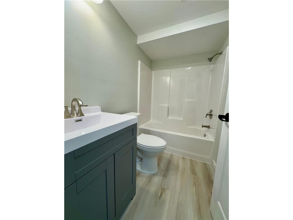 202 Washington Street SE Warroad MN 56763 7067636 image20
