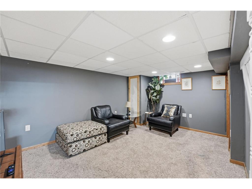 2020 7th Street SW Willmar MN 56201 7085589 image13