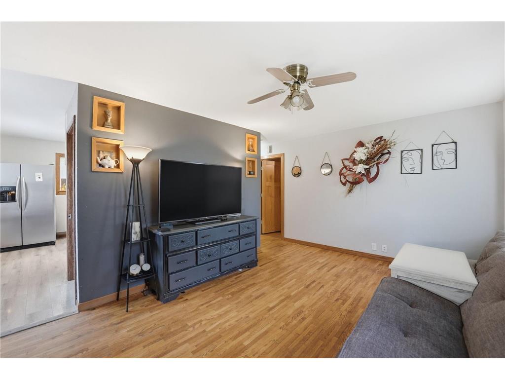 2020 7th Street SW Willmar MN 56201 7085589 image6