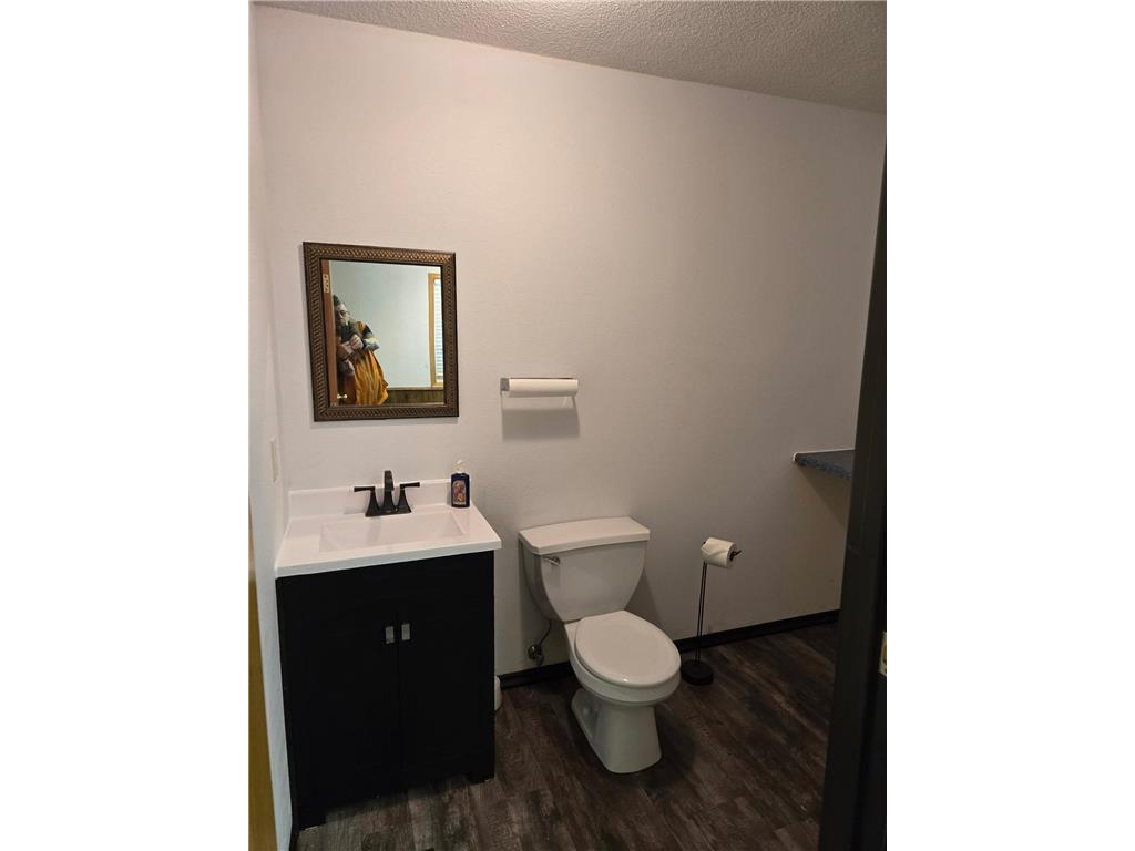 2020 9th Street E Glencoe MN 55336 6724757 image12