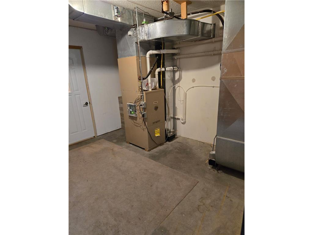 2020 9th Street E Glencoe MN 55336 6724757 image16