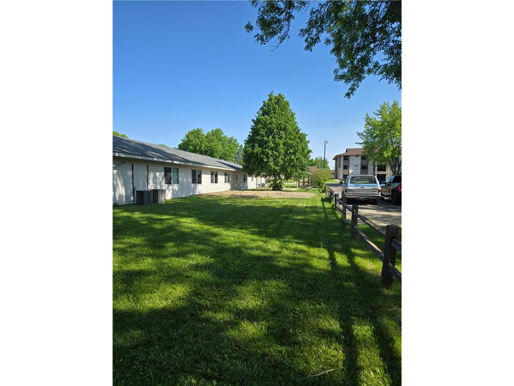 2020 9th Street E Glencoe MN 55336 6724757 image7