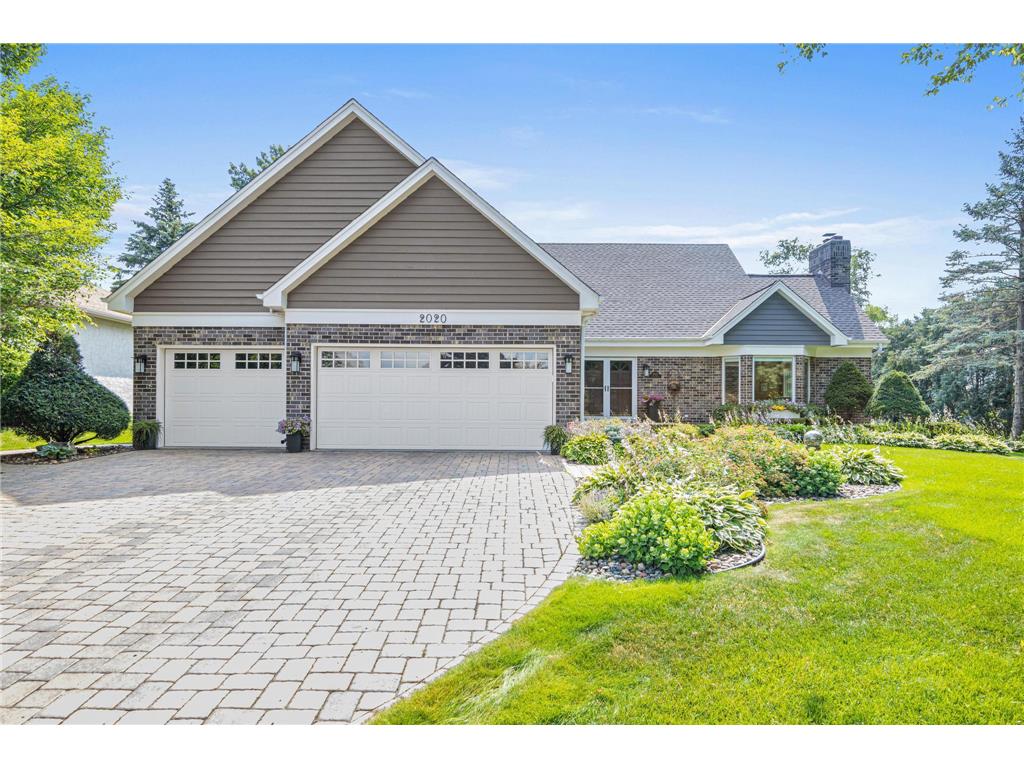 2020 Autumn Place Roseville MN 55113 6401071 image1