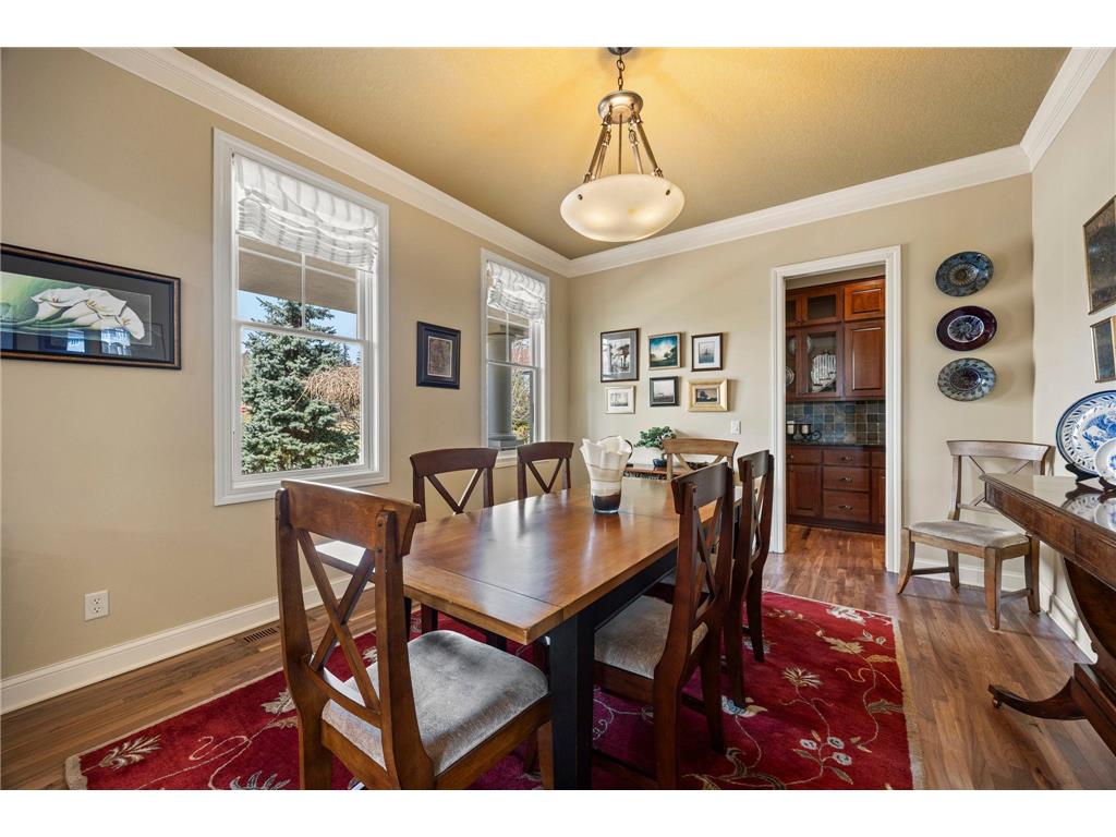2020 Edgewood Court Chanhassen MN 55317 7046106 image15