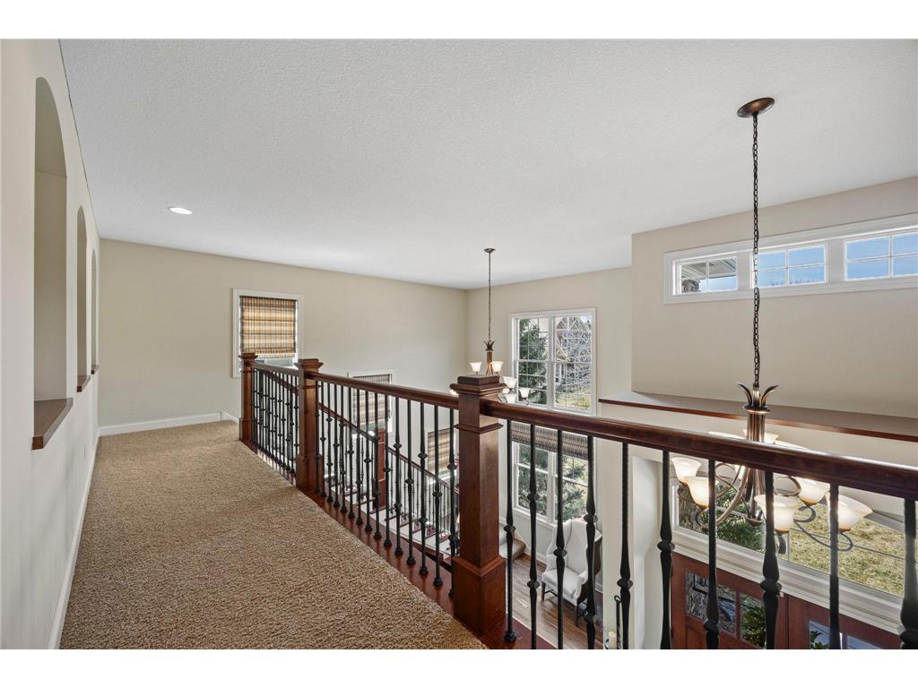 2020 Edgewood Court Chanhassen MN 55317 7046106 image44