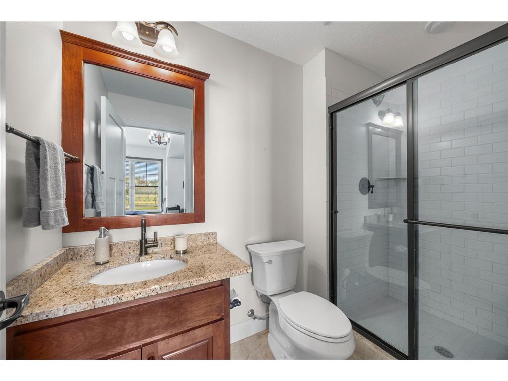 2020 Edgewood Court Chanhassen MN 55317 7046106 image64