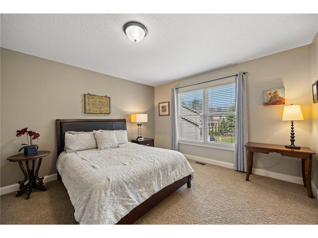 2020 Edgewood Court Chanhassen MN 55317 7046106 image75