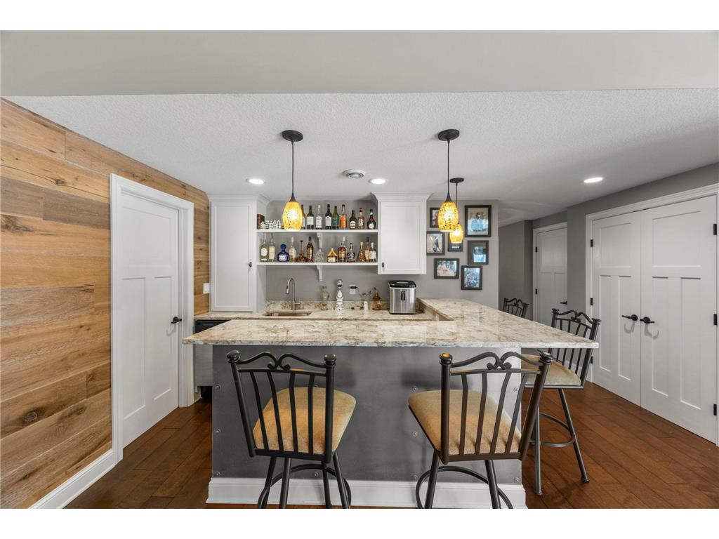 2020 Edgewood Court Chanhassen MN 55317 7046106 image90