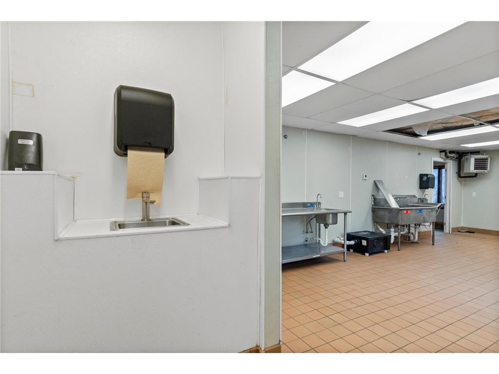 2020 Fillmore Street Alexandria MN 56308 6817608 image17