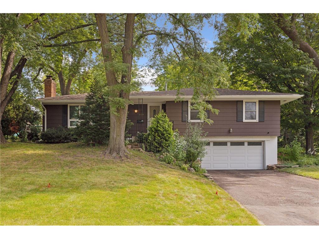 2020 Valders Avenue N Golden Valley MN 55427 6762777 image1