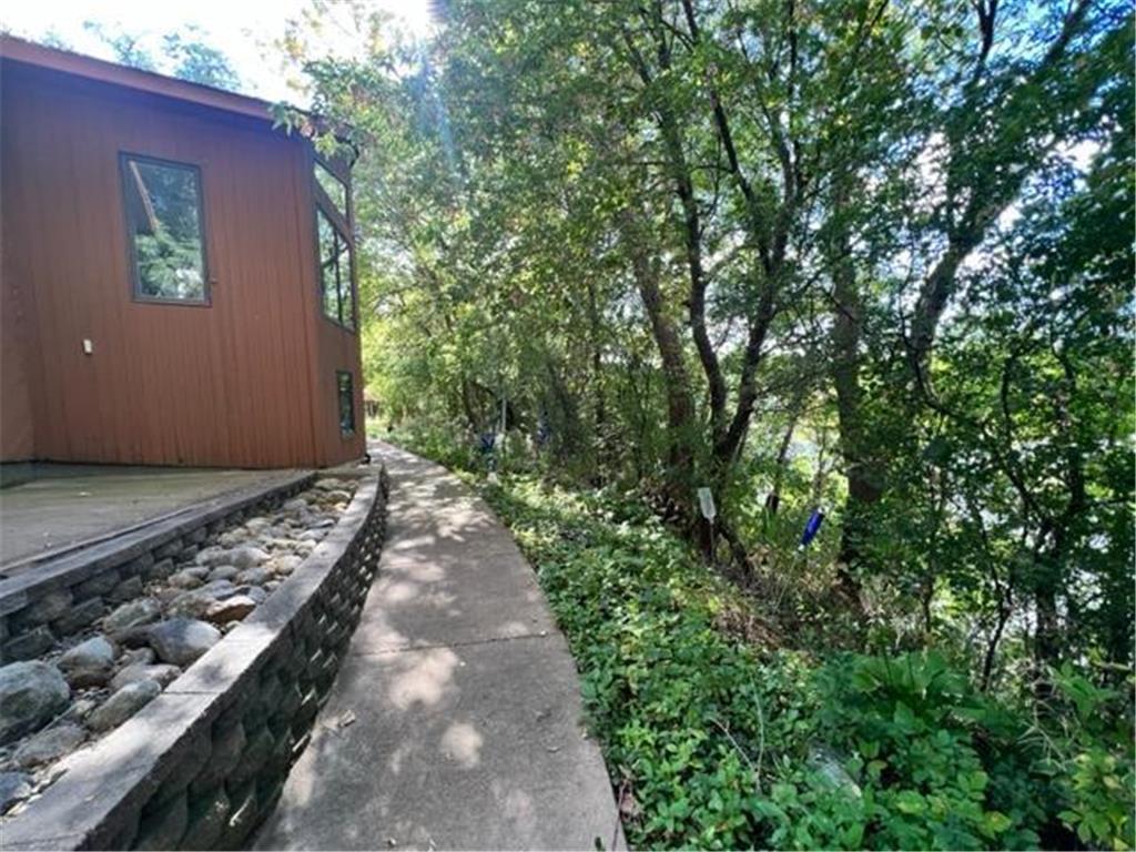 2020 Vision Lane Redwood Falls MN 56283 6607890 image16