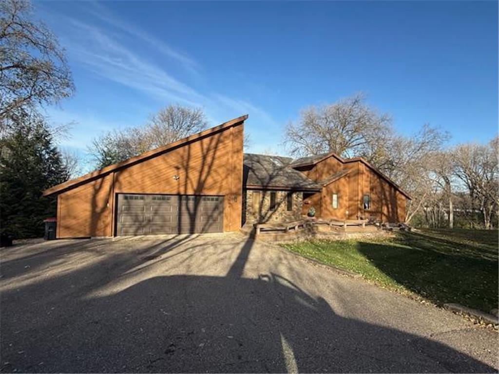 2020 Vision Lane Redwood Falls MN 56283 6607890 image2