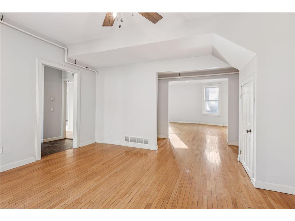 2021 3rd Avenue S Minneapolis MN 55404 6822966 image8