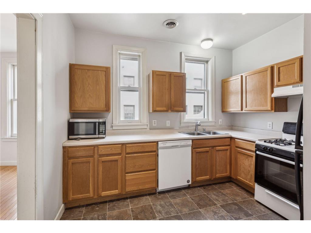 2021 3rd Avenue S Minneapolis MN 55404 7071556 image14