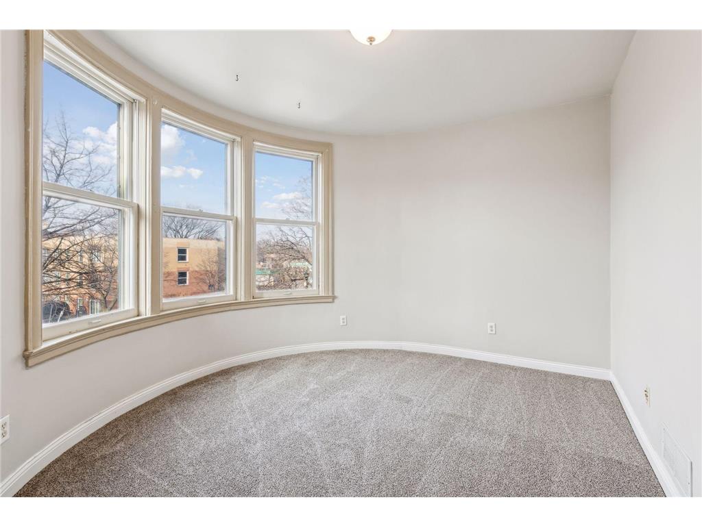 2021 3rd Avenue S Minneapolis MN 55404 7071556 image18