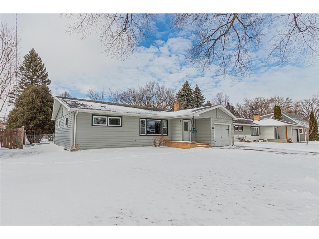 2021 7th Street S Moorhead MN 56560 6509825 image1