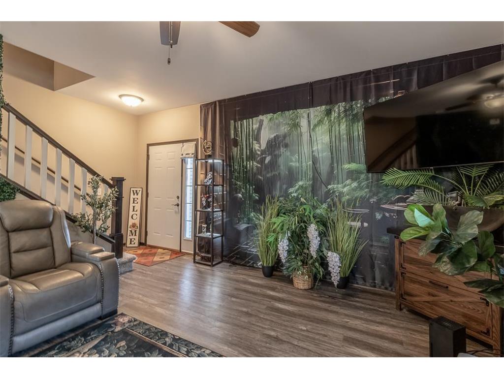 2021 Bluestem Drive Mankato MN 56001 7010330 image2