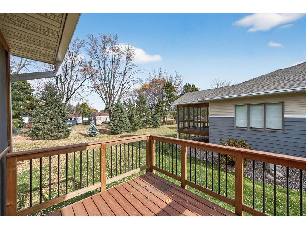 2021 Goodview Avenue N Oakdale MN 55128 6815605 image10