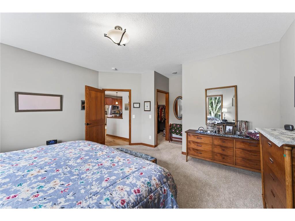 2021 Goodview Avenue N Oakdale MN 55128 6815605 image17