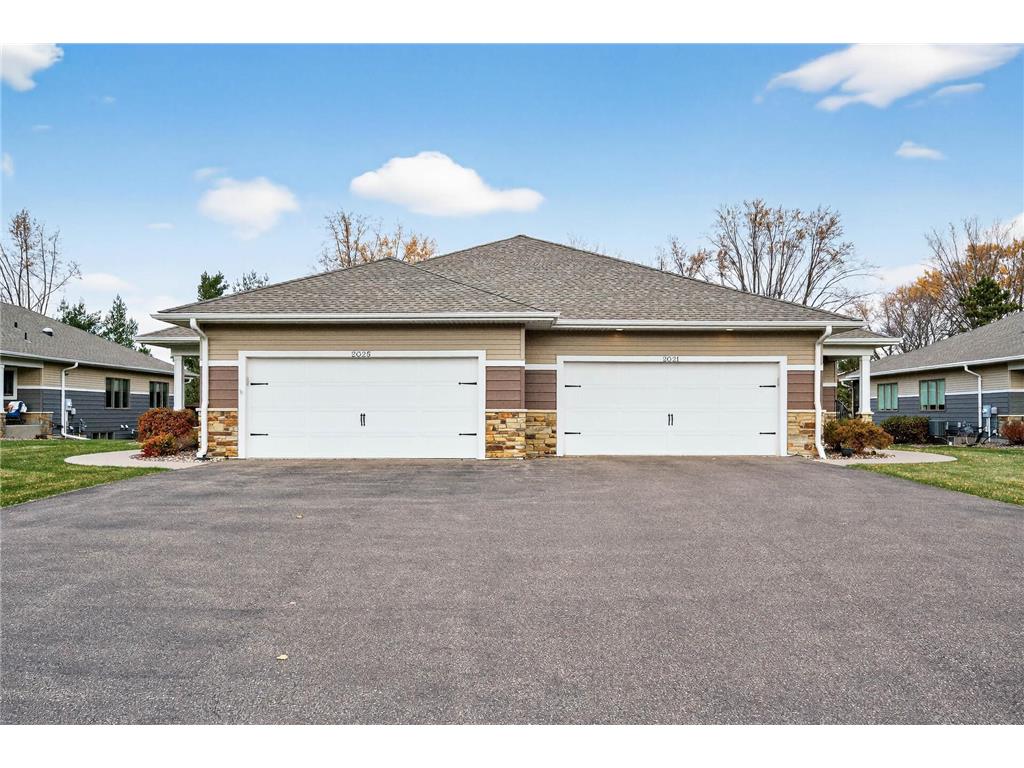 2021 Goodview Avenue N Oakdale MN 55128 6815605 image4