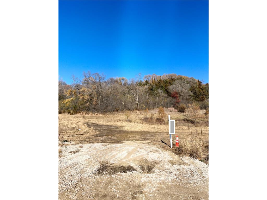 2021 Hadley Hills Drive NE, Rochester, MN 55906 MLS 6302425 Edina