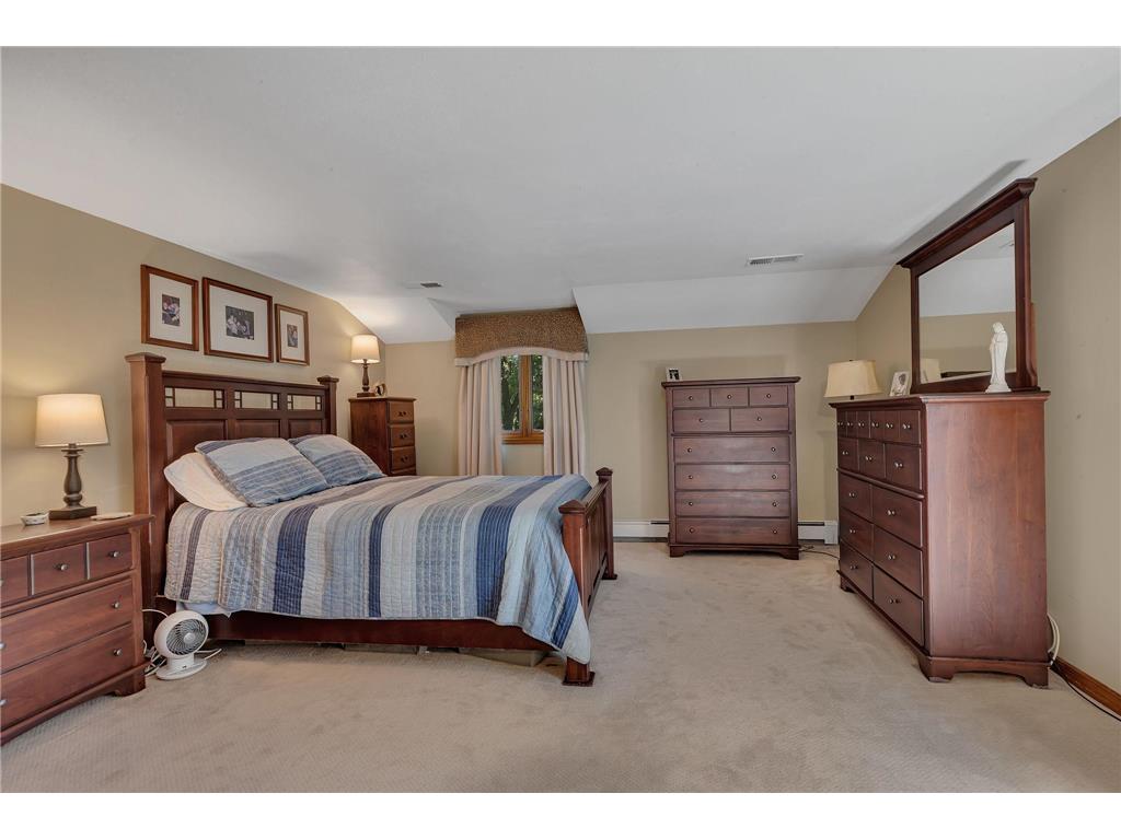 2021 Hillcrest Drive Saint Cloud MN 56303 6788002 image25