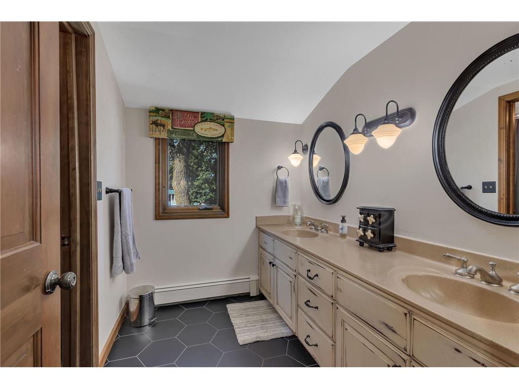 2021 Hillcrest Drive Saint Cloud MN 56303 6788002 image36