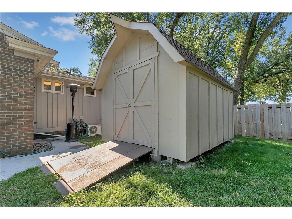 2021 Hillcrest Drive Saint Cloud MN 56303 6788002 image69